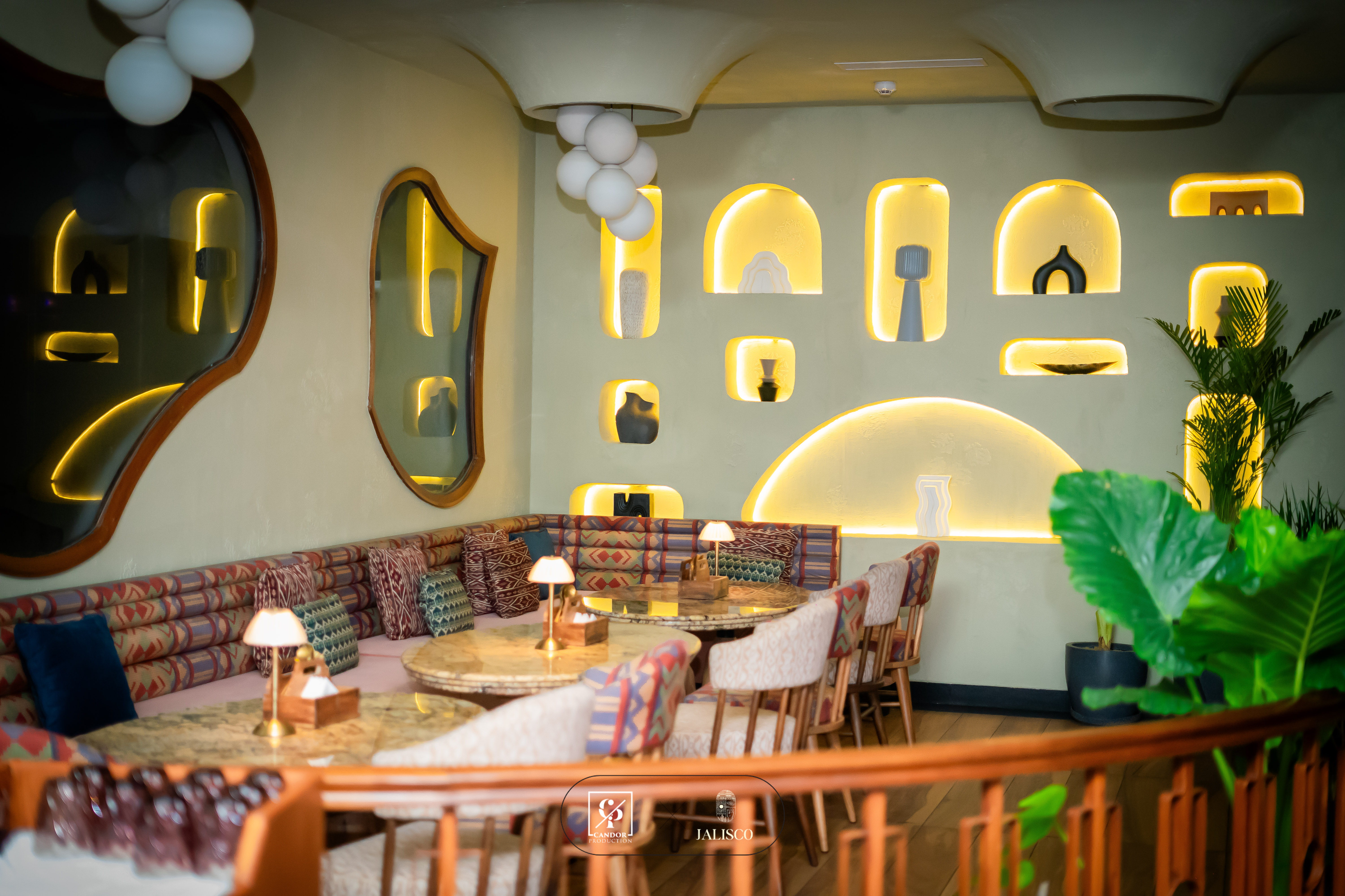 Lazylux Dinning Card